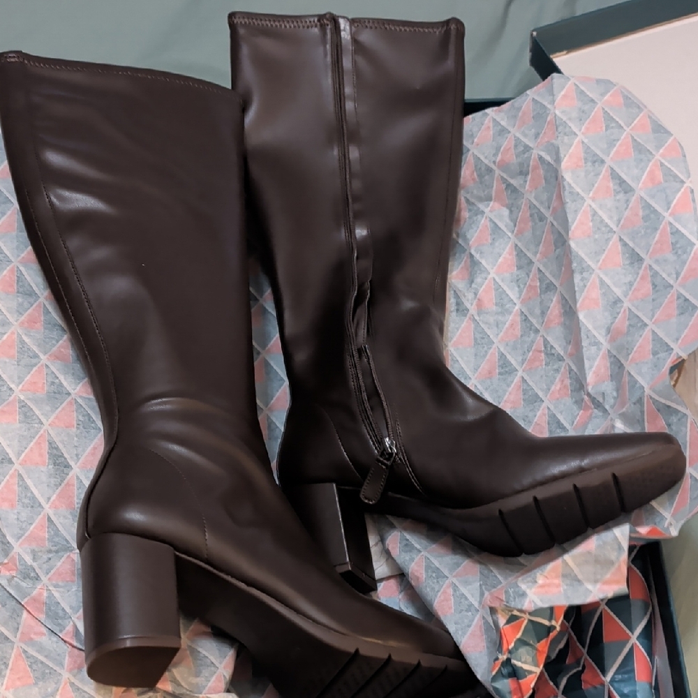 Aerosoles Micah 9.5 Brown Tall Boots BNWT - Picture 2 of 5